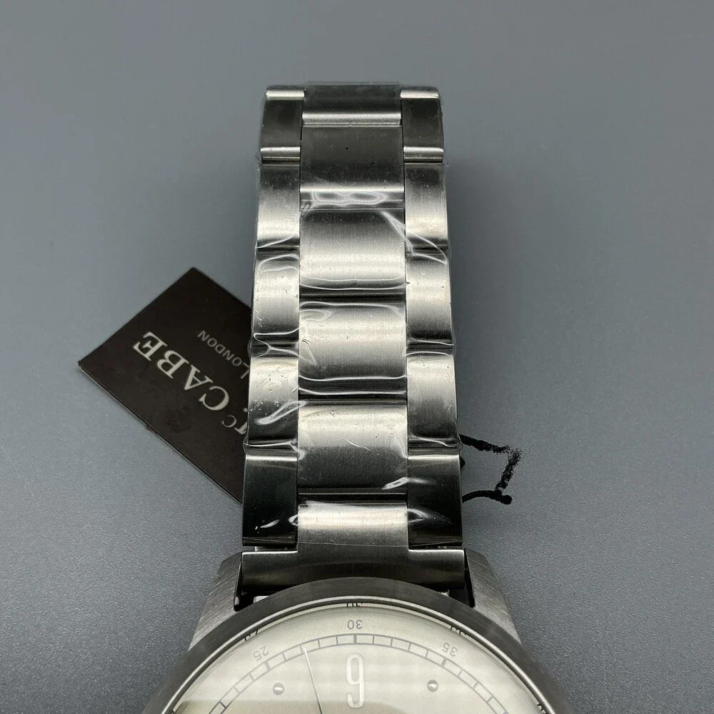 JAS McCabe JM-1034 Mens Watch 42mm Cream Dial Stainless Date New Battery 8.25